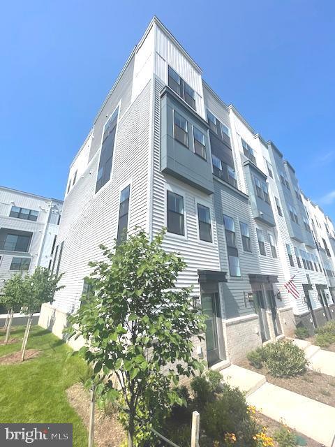 Foto del edificio - 14431 Gln Mnr Dr