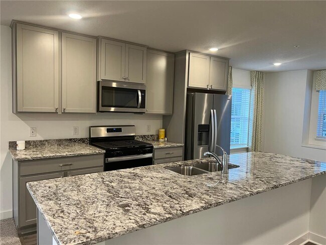 Foto del edificio - 3045 125th Ln NE