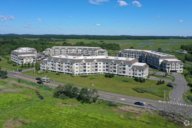 Aerial Photo - Tidewater at Salisbury Apartments