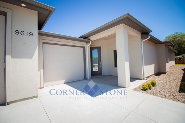 Building Photo - Gorgeous Home in Boise!