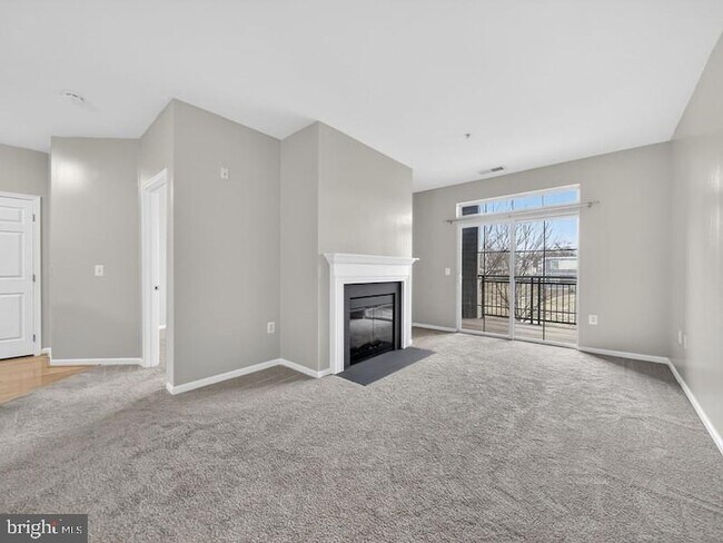 Foto del edificio - 1311 Karen Blvd