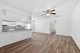 Building Photo - 222 Meador Ln