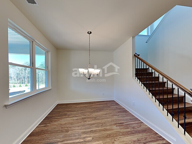 Building Photo - 1330 Ashlyn Ct