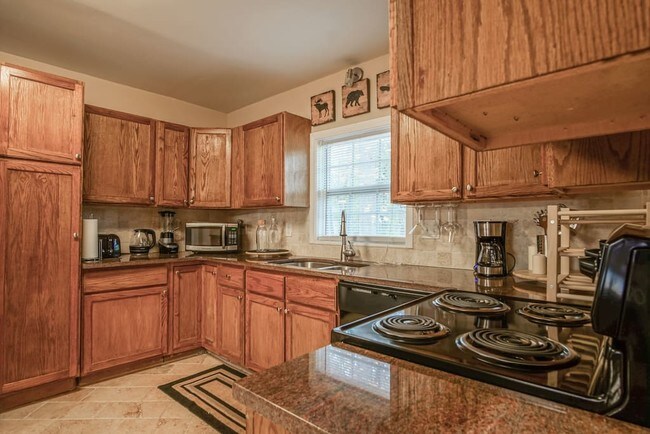 Building Photo - 5671 Bobby Brook Ct