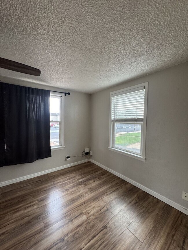 Foto del edificio - 444 N 400 W