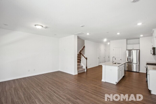 Building Photo - Charming New 3BR Townhome in Monroe