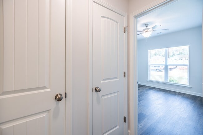 Foto del edificio - 7172 Paisley Cir