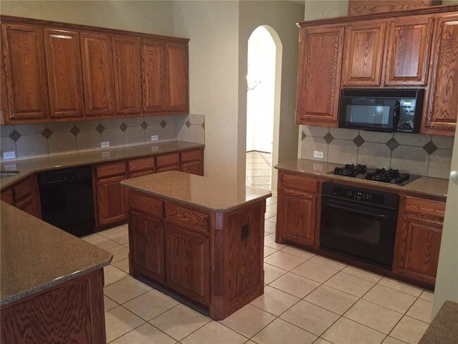 Foto del edificio - 9720 Barksdale Dr