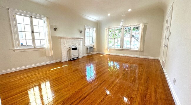 Foto del edificio - 422 N Spaulding Ave