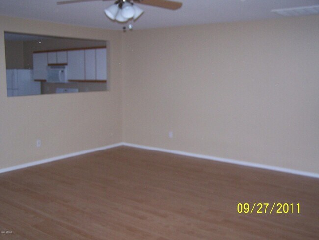 Foto del edificio - 9225 W Pierson St