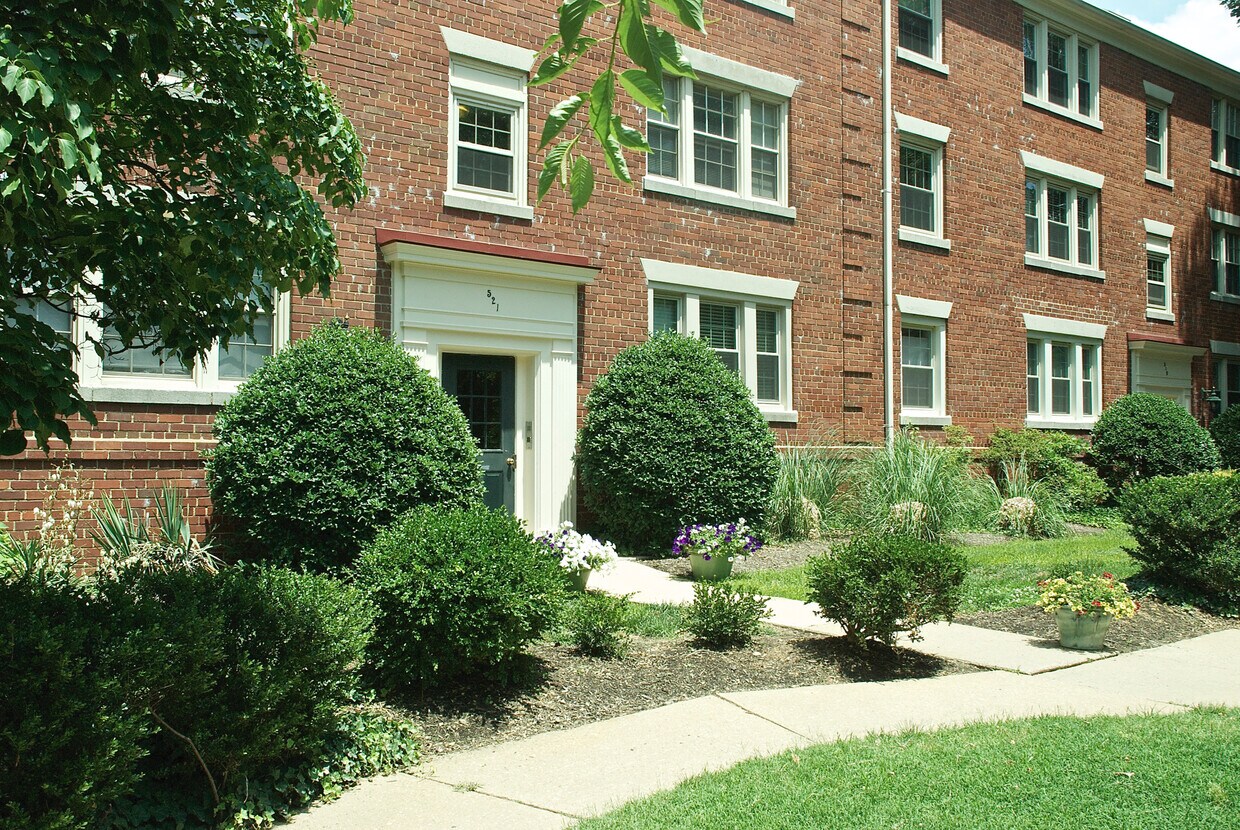 521 Bashford Ln Unit 5, Alexandria, VA 22314 Condo for Rent in