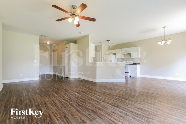 Foto del edificio - 2728 Parrot St