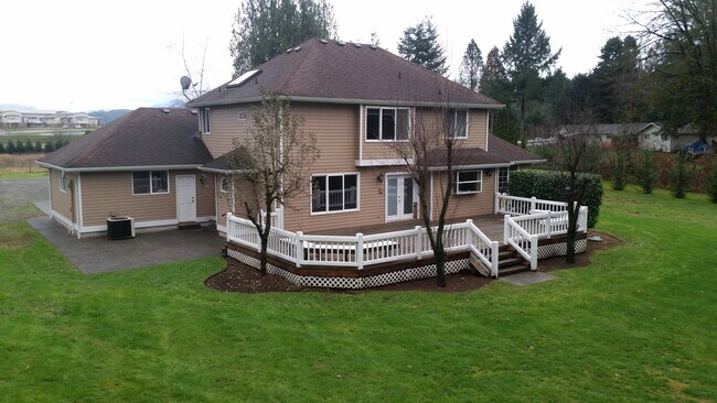 Foto del edificio - 17010 161st Ave SE