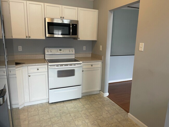 Foto del edificio - 164 Brookland Ct