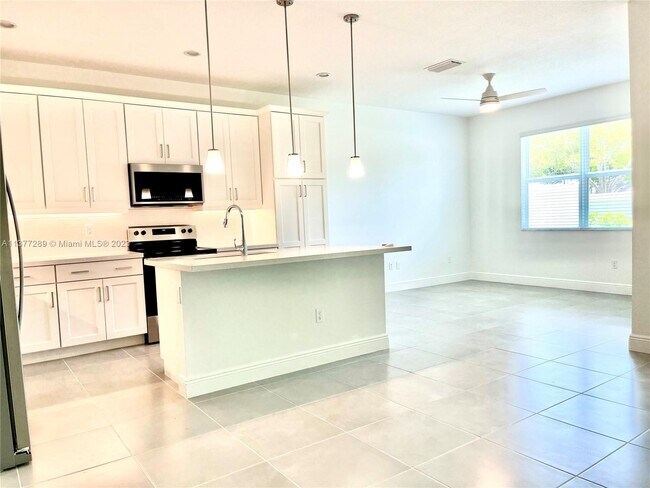 Foto del edificio - 634 Parsons Way