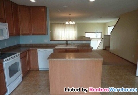 Building Photo - 919 Ledgestone Dr