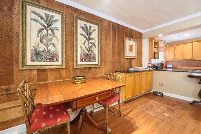 Building Photo - 100 Water St