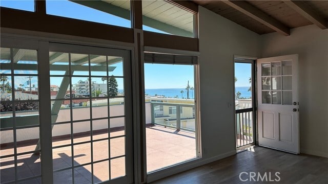 Building Photo - 314 Avenida Granada