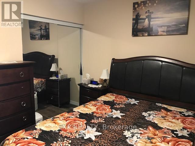 Photo du bâtiment - 46 Autumn Blvd