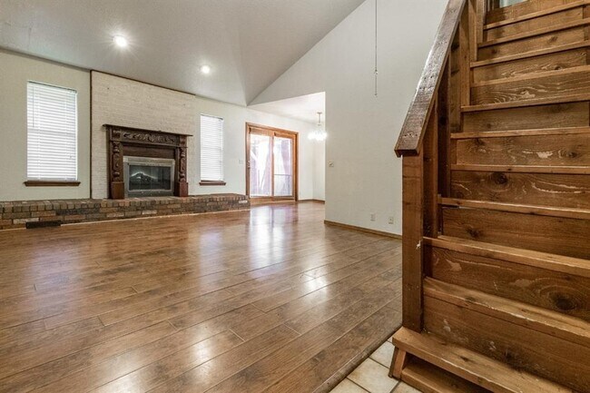 Foto del edificio - 1251 Kingston Rd