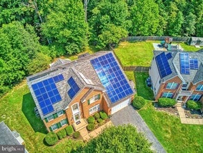Building Photo - 8314 Sunnybrook Ct