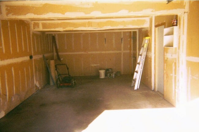 Oversized 1 car tuck under garage - 230 Hallam Ave S