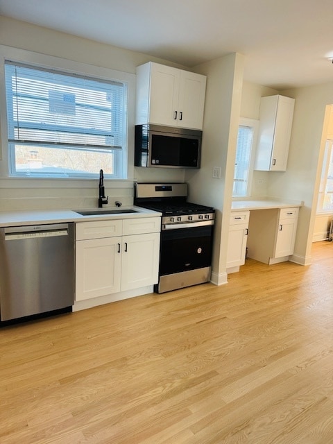 Foto del edificio - 8944 Kilpatrick Ave