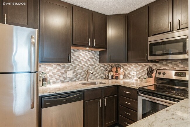 Foto del edificio - 440 N McClurg Ct
