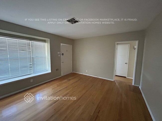 Foto del edificio - 6509 Whitman Ave