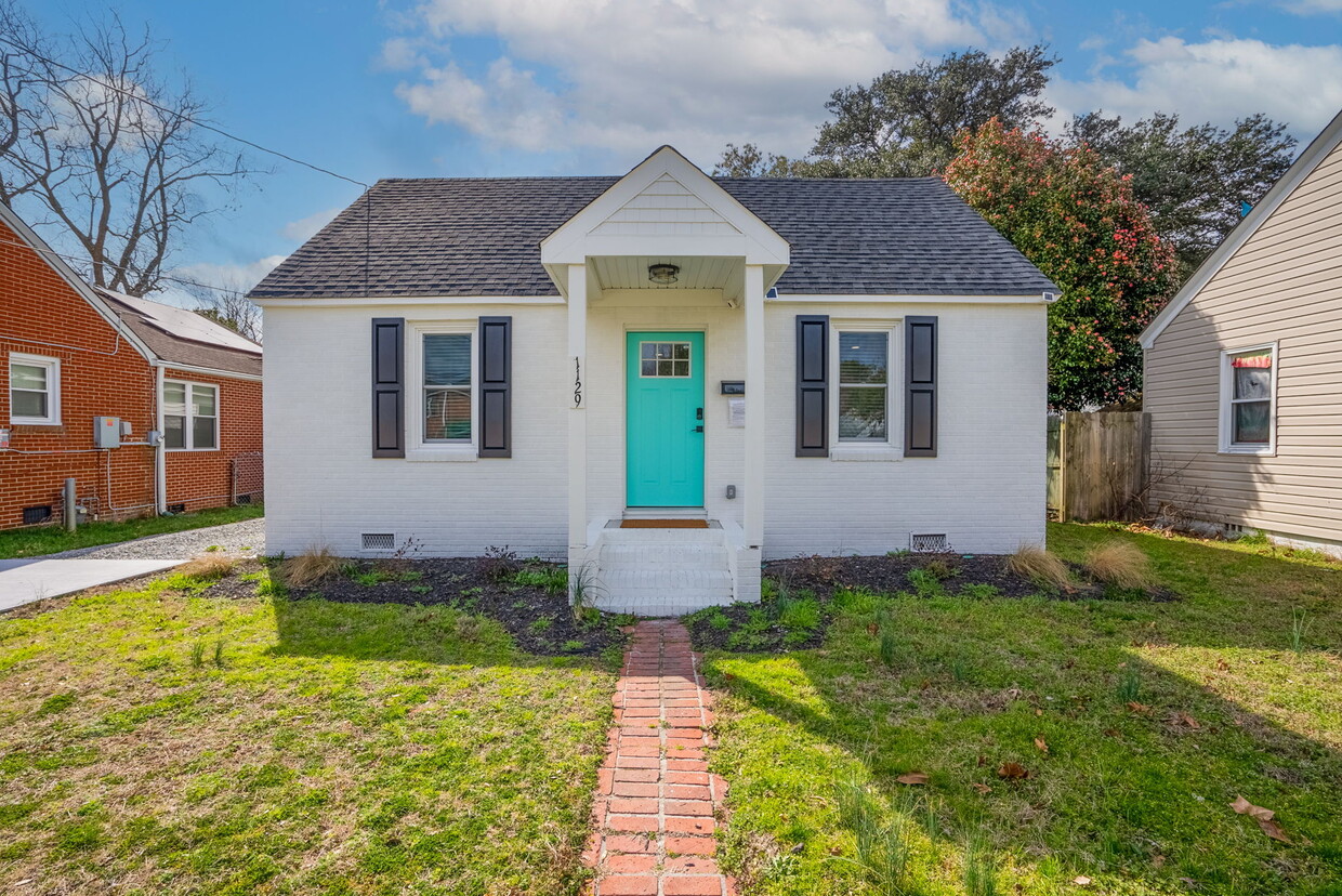 Foto principal - 1129 Hillside Ave