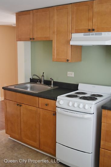 Foto del edificio - 97 Parkview Ave