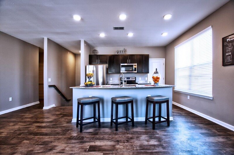Foto principal - 1375 Park 33 Blvd