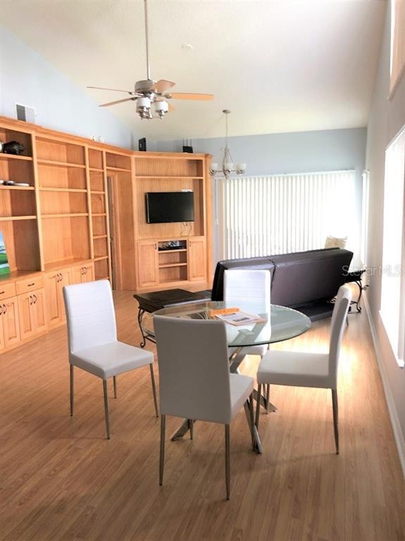 Foto del edificio - 12409 Eagleswood Dr