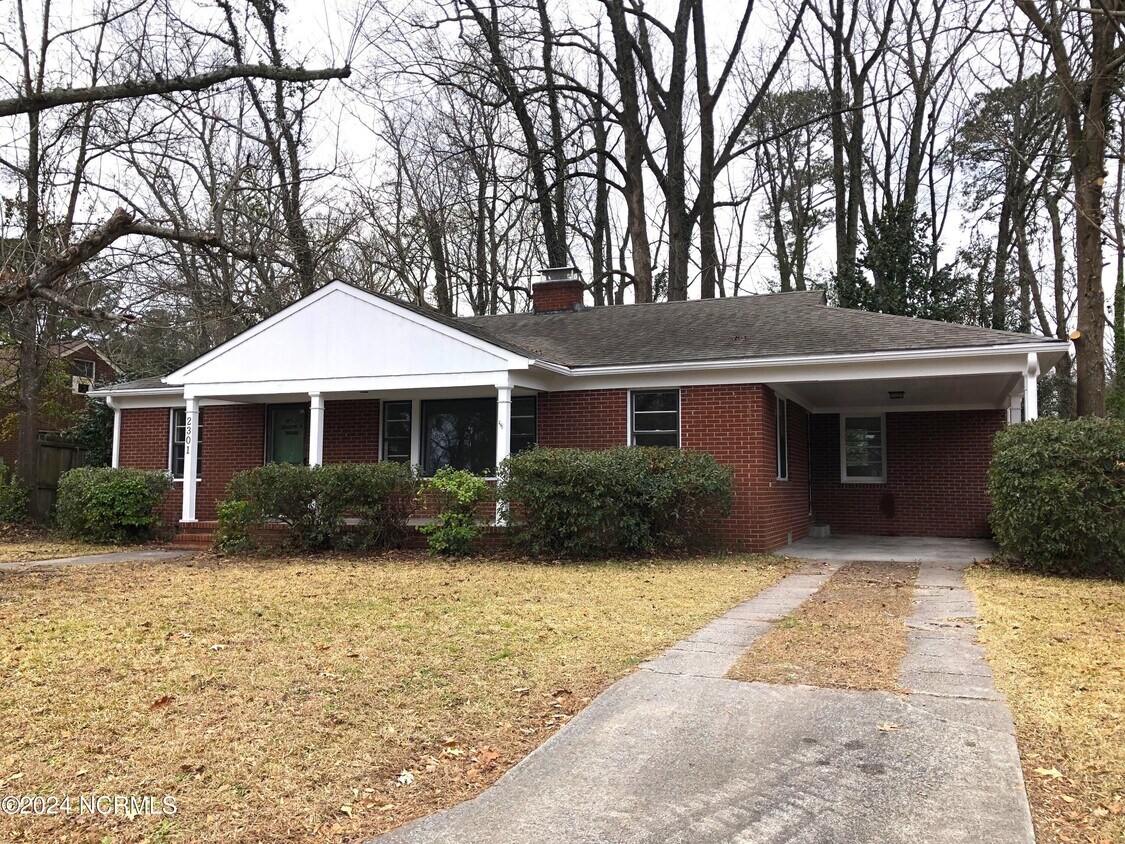 Primary Photo - 2301 Jefferson Dr