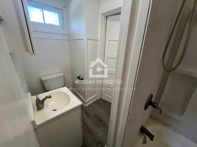 Foto del edificio - 225 N 10th St