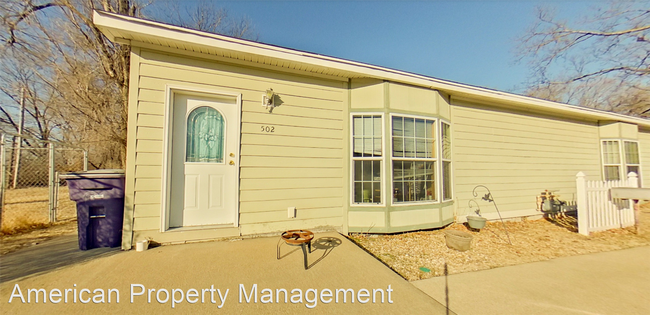Foto del edificio - 2 br, 2 bath House - 502 S. 11th St.