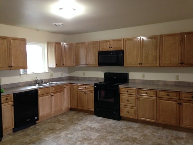 Building Photo - 26 S Dun Ln