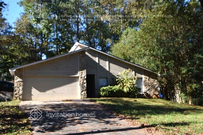 Building Photo - 511 Pebble Creek Dr