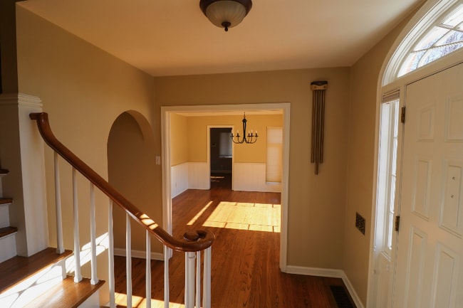 Foto del edificio - 1190 Manor Dr