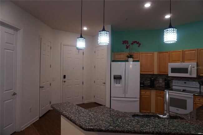 Foto del edificio - 719 Terrace Ridge Cir