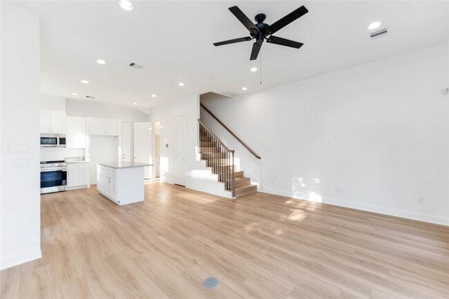 Foto del edificio - 5119 Briscoe St