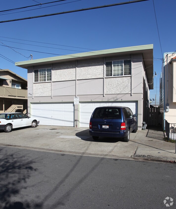 Building Photo - 432 Milton Ave