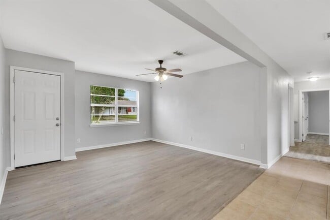 Foto del edificio - 1226 Havner Ln