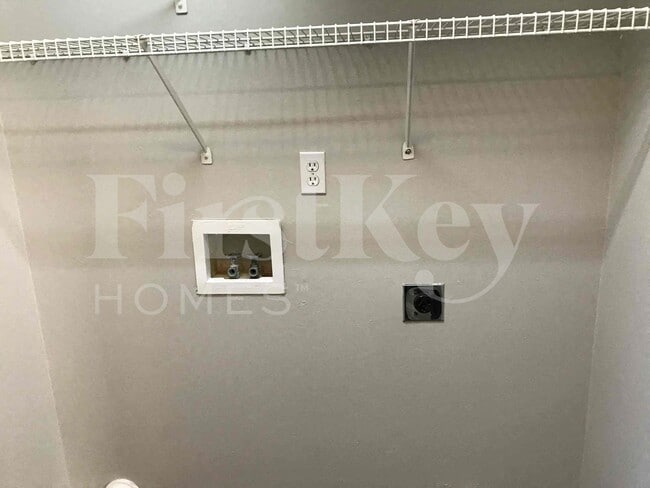 Building Photo - 182 Cedar Bend Dr