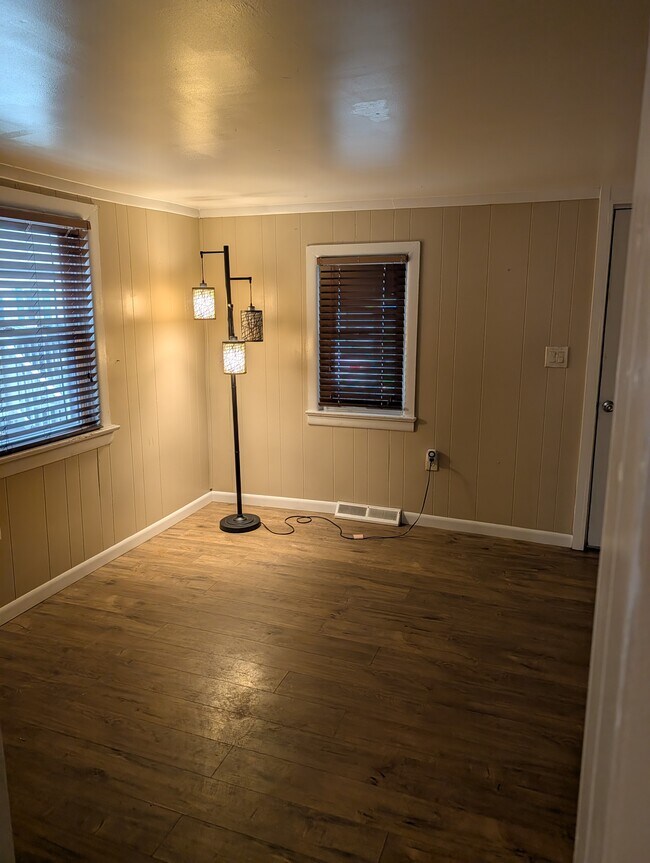 Sala de estar - 25 Walnut St