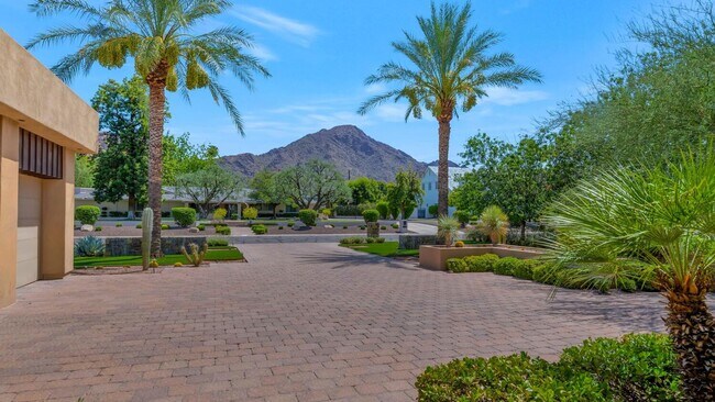 Foto del edificio - 4635 E Exeter Blvd Phoenix, AZ 85018