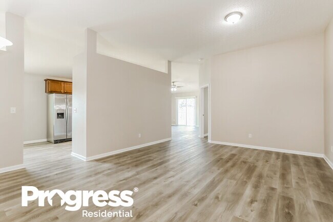 Foto del edificio - 3828 Falcon Crest Dr