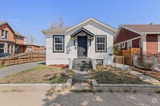 Building Photo - 1309 7th St