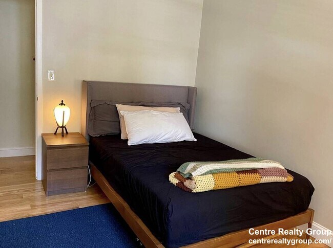 Building Photo - 125 Trapelo Rd