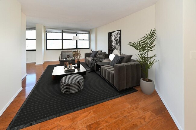 Foto del edificio - 7004 Boulevard E